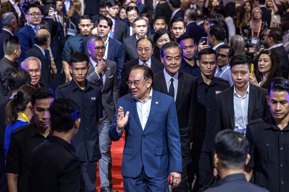 Prime Minister Datuk Seri Anwar Ibrahim arrives at the China Conference Southeast Asia 2025 at St Regis Hotel, Kuala Lumpur on February 17, 2025. — Picture by Firdaus Latif