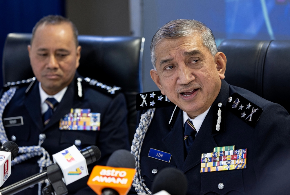 Bukit Aman’s Integrity and Standards Compliance Department (JIPS) director commissioner Datuk Seri Azri Ahmad said a total of 1,404 police personnel were subjected to disciplinary action last year. — Bernama pic