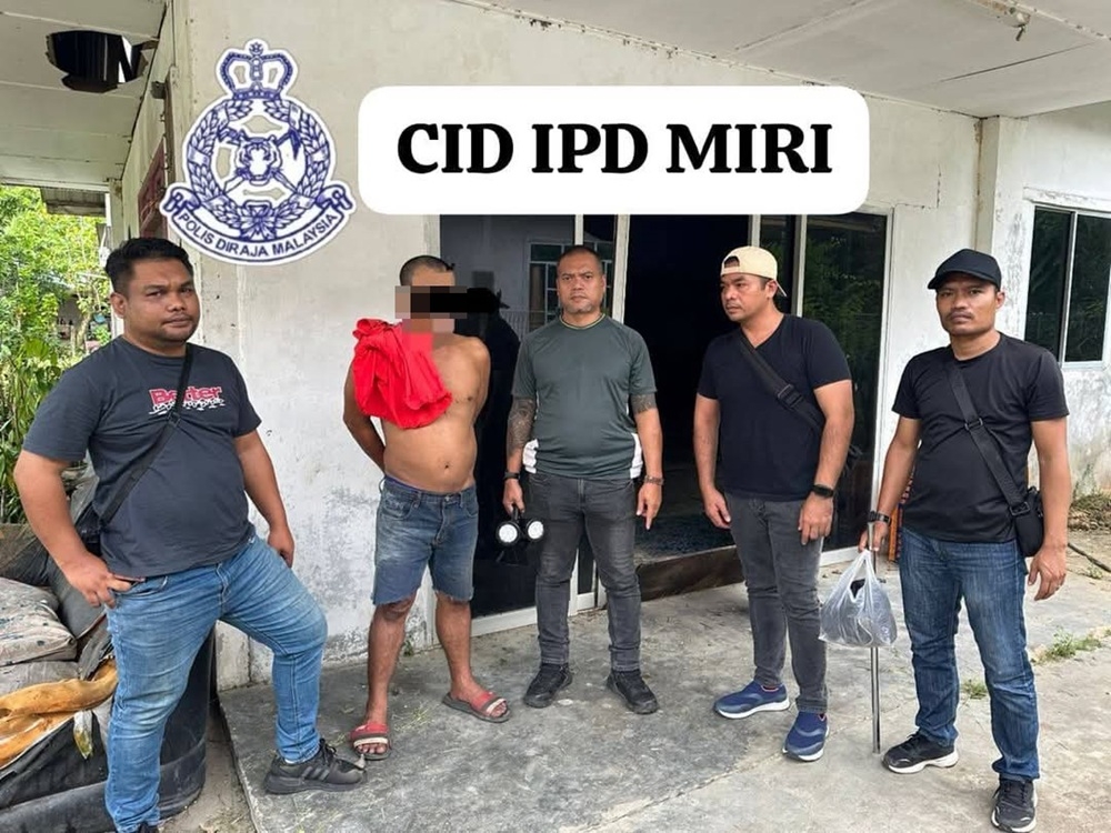 Police arrested the suspect in the village around 24 hours after the theft. — Picture courtesy of Miri police