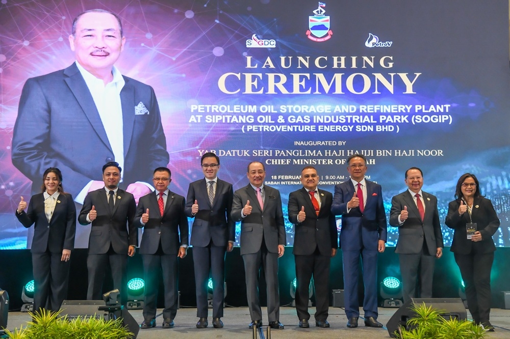 Chief minister Datuk Seri Hajiji Noor (centre) at the launch of Petroventure’s petroleum storage and refining plant at the Sipitang Oil and Gas Industrial Park (SOGIP) February 18, 2025. — Picture courtesy of Sabah Chief Minister’s Department 