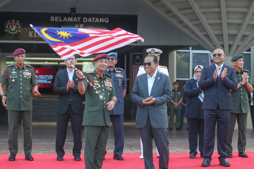 Defence Minister Datuk Seri Mohamed Khaled Nordin said officers appointed as UPNM vice-chancellor must possess extensive knowledge, experience, expertise, and understand the organisational culture and planning the strategic direction of national defence. — Picture by Yusof Mat Isa