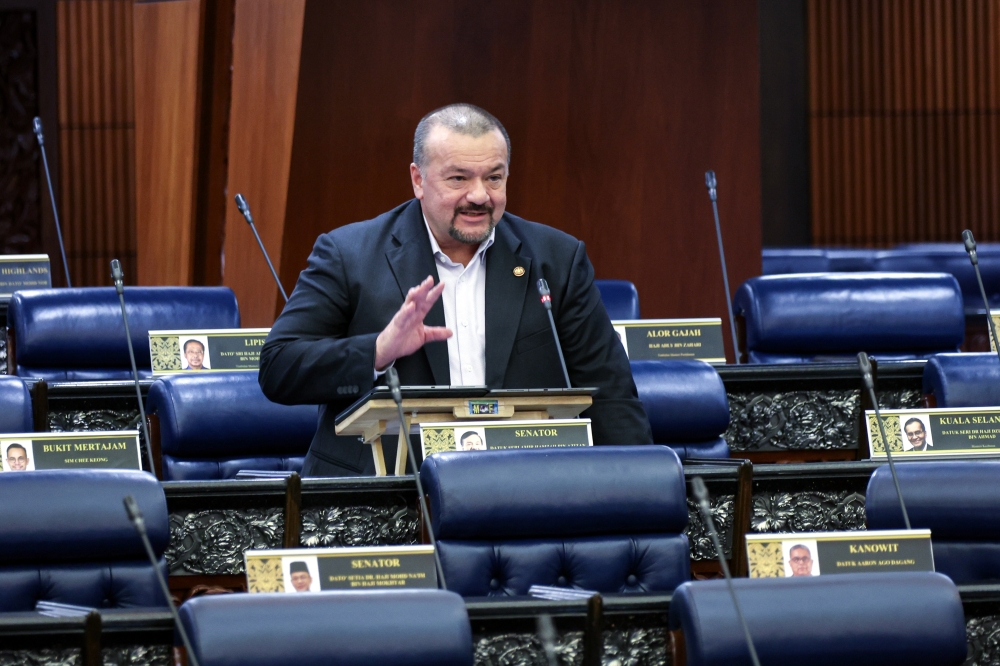 Finance Minister II Datuk Seri Amir Hamzah Azizan said that last year saw, among others, the creation of about 127,000 new job opportunities in the private sector and a low unemployment rate of 3.2 per cent. — Bernama pic 