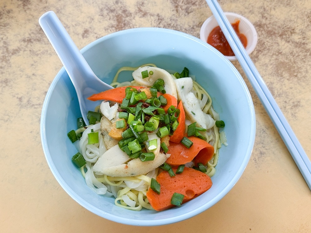 No, we’re not in Melaka but Damansara Perdana’s Restoran Four Eight 8888 where you can get this Melaka Fish Paste Noodles. — Picture by Lee Khang Yi