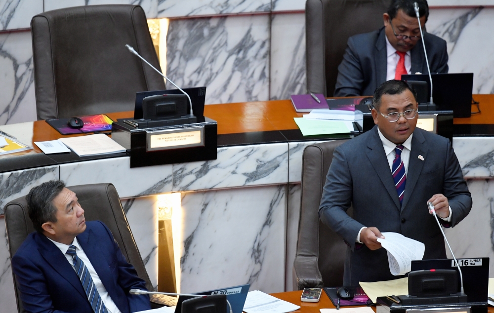 Selangor Menteri Besar Datuk Seri Amirudin Shari said the issue arose due to the position of the border which involved premises, roads and drains. — Bernama pic