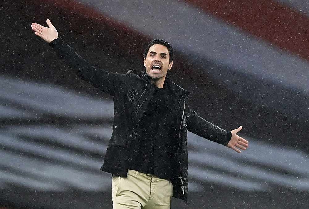 Mikel Arteta admits he is obsessed with winning the Premier League title. — Pic by AFP