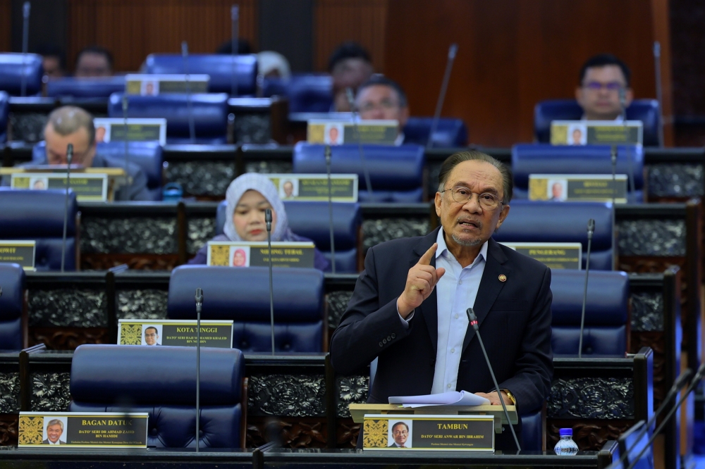 Prime Minister Datuk Seri Anwar Ibrahim addresses Parliament, on Feb 25, 2025. — Bernama pic