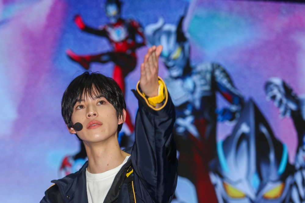 Actor Totsuka Yuki expressed his gratefulness after seeing support for 'Ultraman Arc'. — Picture by Choo Choy May