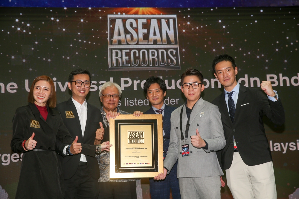 The Ultra Tour launch celebrated a record-breaking Asean. — Picture by Choo Choy May