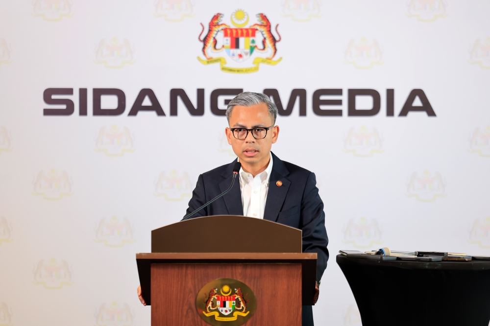 Communications Minister Fahmi Fadzil announced that public servants will have flexible working hours during Ramadan. — Bernama pic
