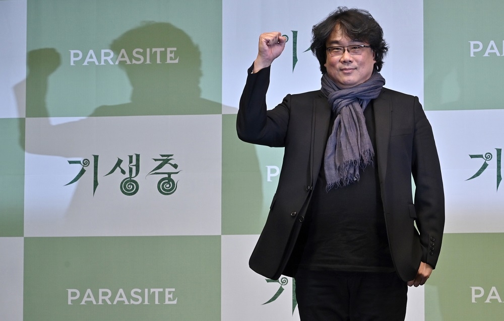 South Korean director Bong Joon-ho poses during a press conference in Seoul on February 19, 2020. — AFP pic
