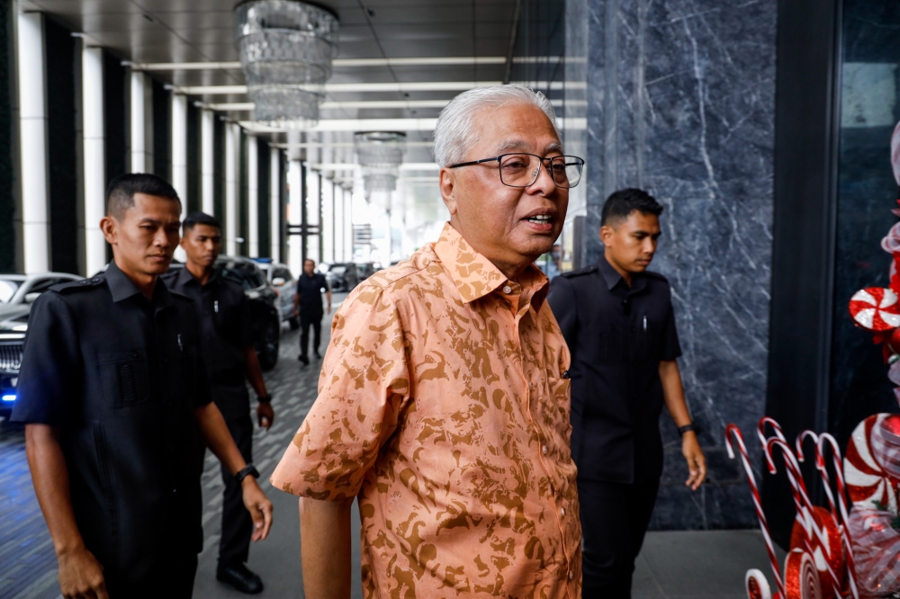 Former prime minister Datuk Seri Ismail Sabri Yaakob was scheduled to appear at the MACC headquarters last Friday but did not attend, citing health reasons. — Picture by Firdaus Latif