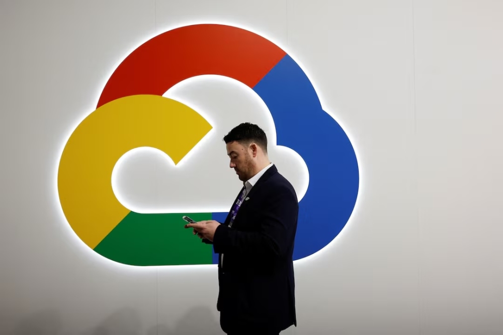 Google is investing US$2 billion (RM8.2 billion) to develop its first data centre and Google Cloud region in Malaysia. — Reuters pic