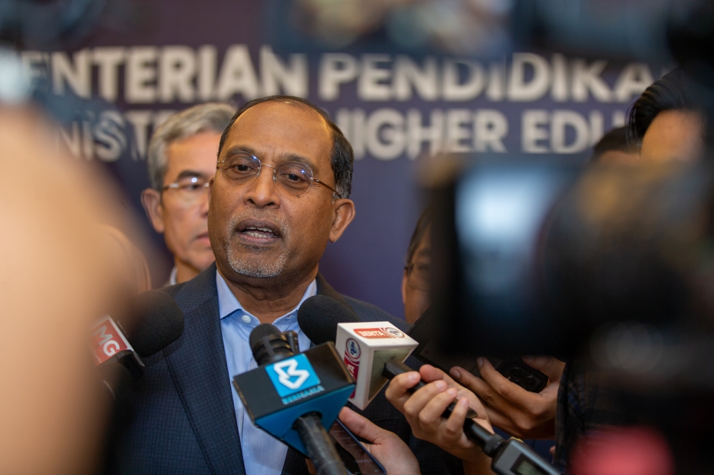 After UKM specialist suspended, Zambry says kids with spina bifida will ...