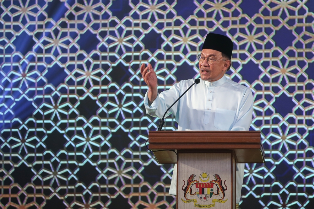 Prime Minister Datuk Seri Anwar Ibrahim has called for an end to any actions that go against the spirit of unity and harmony in the country. — Picture by Yusof Mat Isa