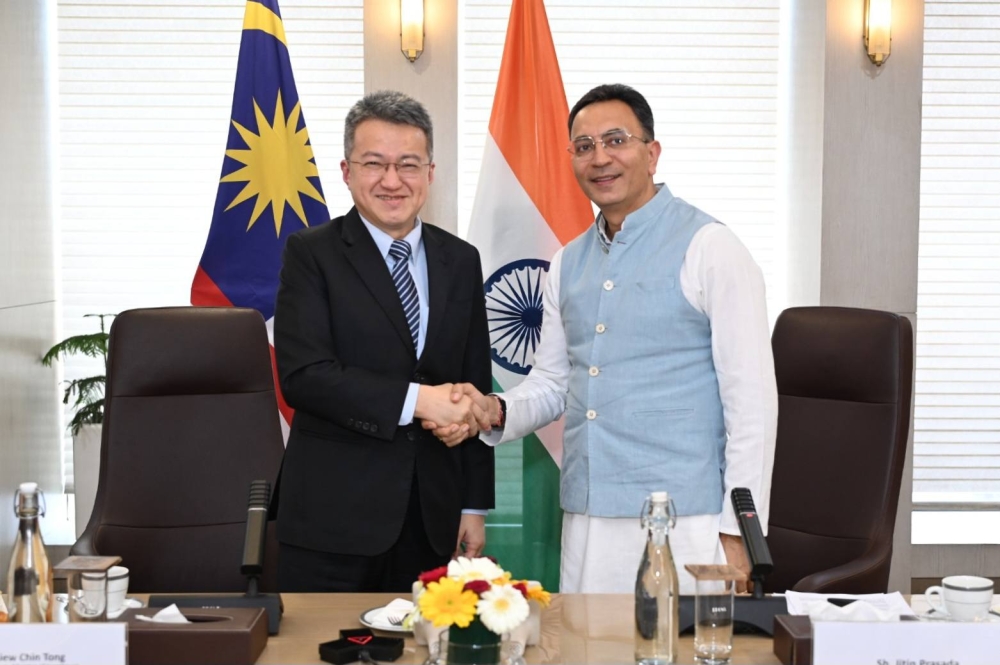 Deputy Minister of Investment, Trade and Industry Liew Chin Tong meets India’s Minister of State for Electronics & IT, Commerce & Industry, Shri Jitin, at the latter’s office in New Delhi March 18, 2025. — Picture via Facebook
