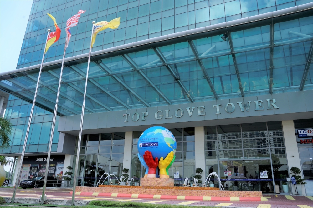 evenue for the quarter under review rose to RM883.65 million from RM550.33 million previously, mainly driven by the group’s improved performance due to sustained uptrend in glove orders on the back of recovering global demand. —  Picture courtesy of Top Glove