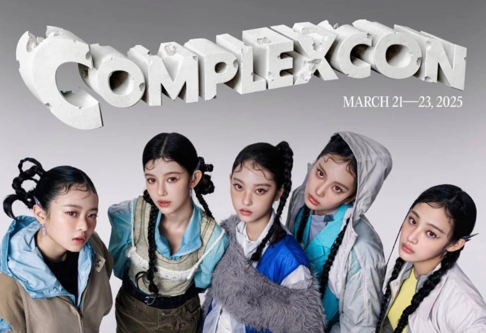 With legal proceedings still underway, NewJeans’ ComplexCon Hong Kong appearance marks a high-profile moment in an ongoing battle over their future. — Picture via Facebook