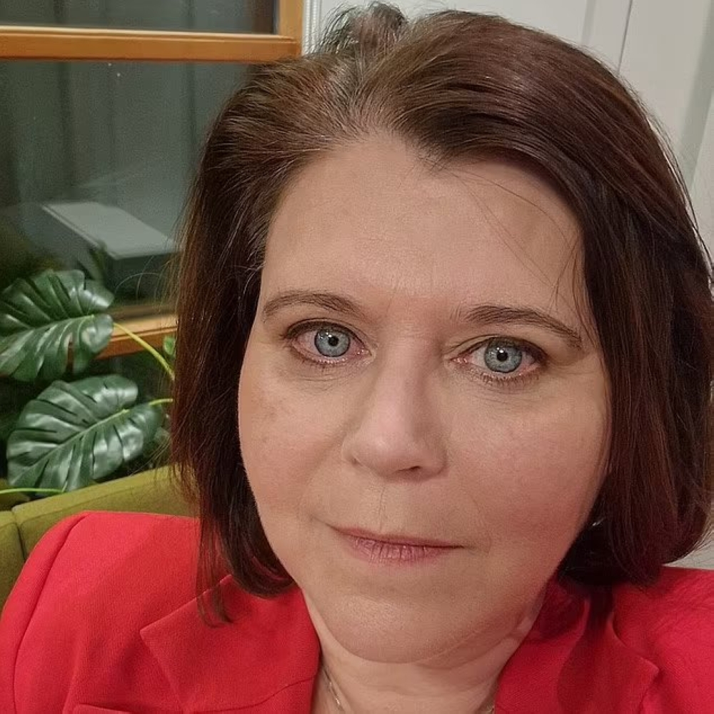 Icelandic news agency RUV broke the secret sexual relationship and love child Ásthildur Lóa Thórsdóttir had with a teenaged boy 30 years ago on March 20, 2025. — Picture from X/Alp Kun