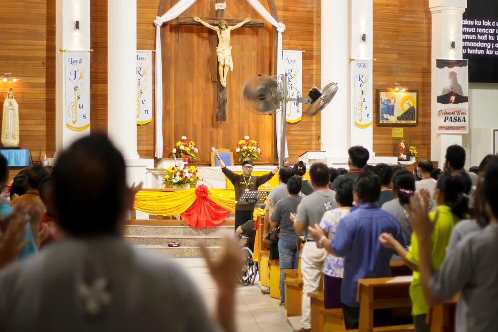 A religious event pictured at the St Dominic and The Rosary Church in Miri. — Picture from Facebook/St. Dominic and The Rosary Church