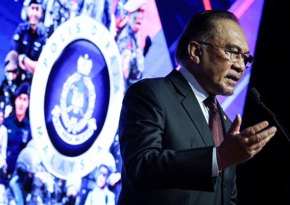 Additionally, Malaysia’s capital market value hit a record high of RM4.2 trillion, with a growth rate of nearly 11 per cent compared to the previous year. — Bernama pic