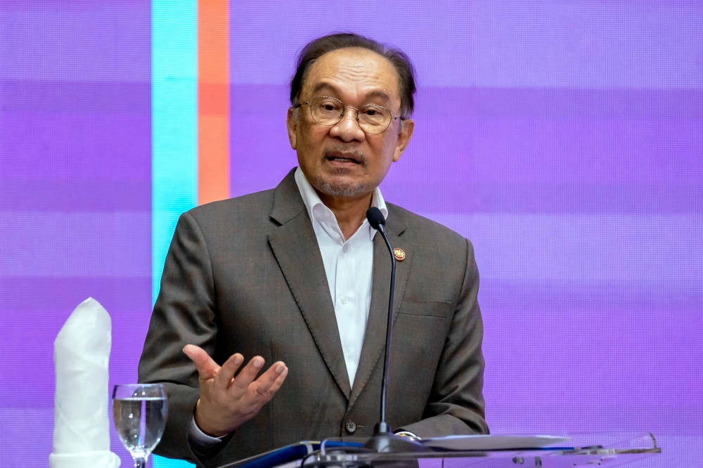 Prime Minister Datuk Seri Anwar Ibrahim, who’s also the finance minister, said the decision by Washington gave a temporary relief to Malaysia. — Bernama pic