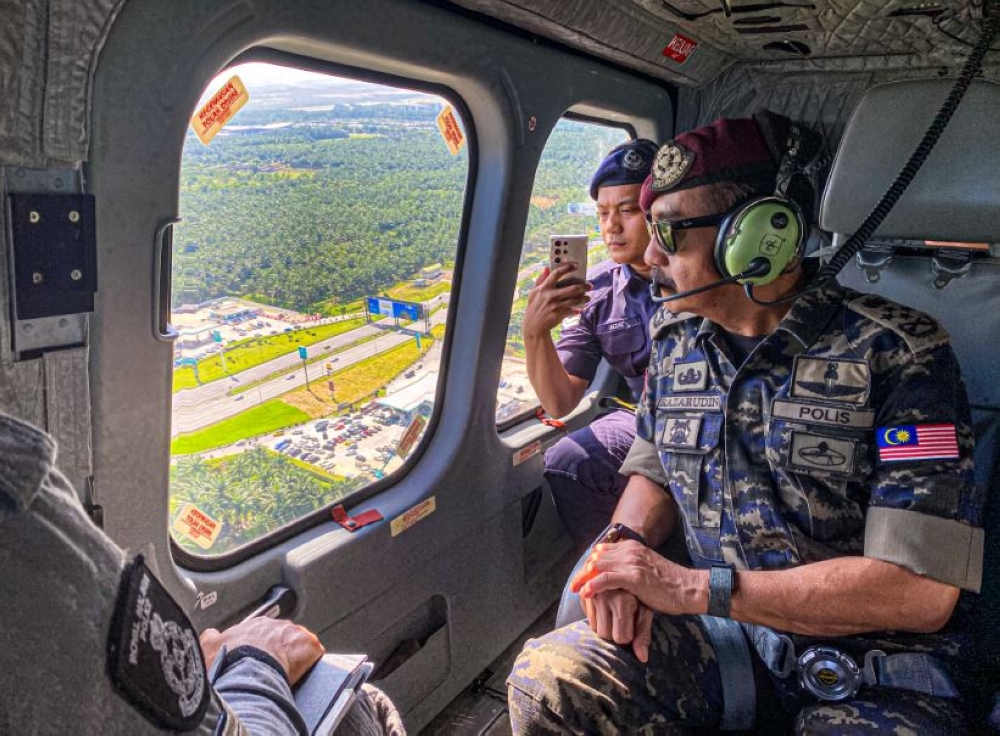 Inspector-General of Police Tan Sri Razarudin Husain was also reported to have participated in the police aerial surveillance to ensure the highest level of security for President Xi’s state visit. — File pic via Facebook