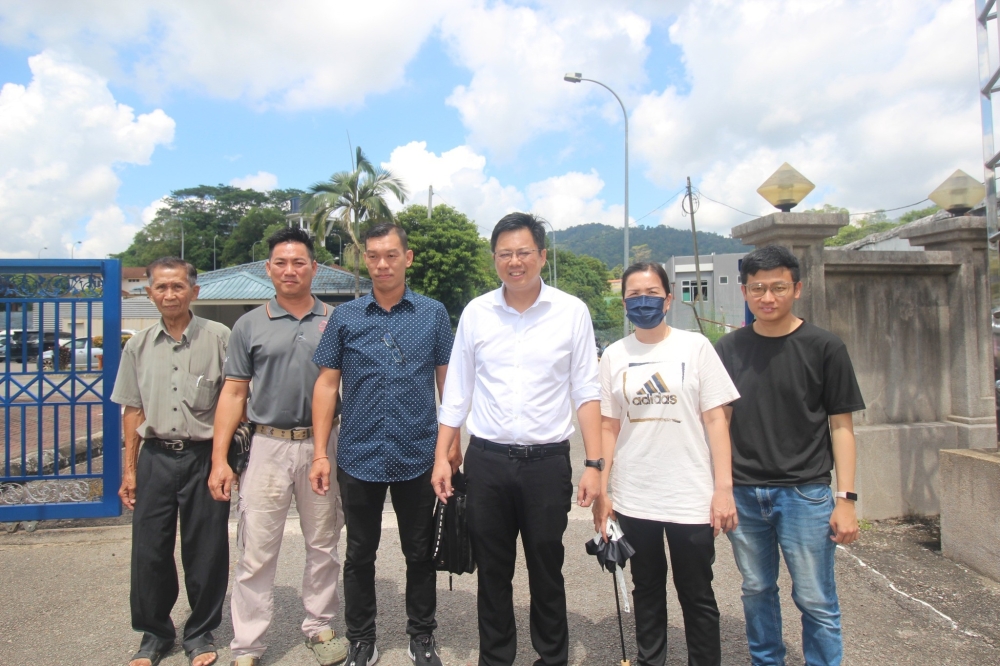 Raub MP Chow Yu Hui and activist Wilson Chang after their release from police detention. — Picture from Facebook/Save Musang King Alliance