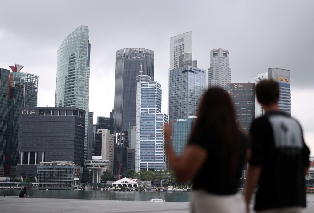 Singaporeans who are involuntarily unemployed and from lower- to middle-income groups can now apply for financial assistance under the newly launched SkillsFuture Jobseeker Support scheme. — Reuters pic