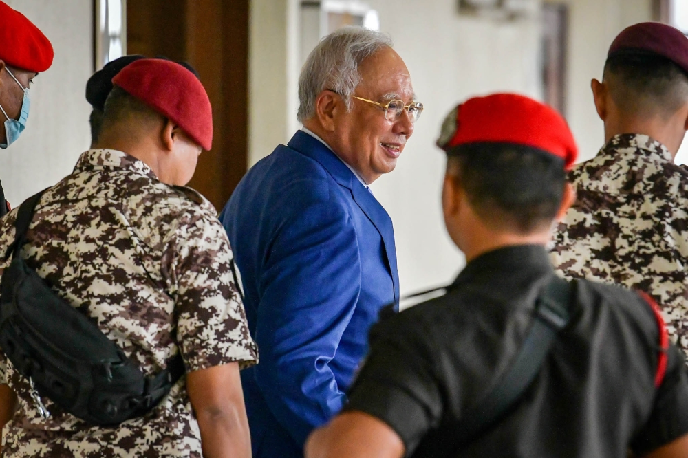 Former prime minister Datuk Seri Najib Razak is pictured at the Kuala Lumpur Court Complex, in Kuala Lumpur December 6, 2024. — Picture by Firdaus Latif
