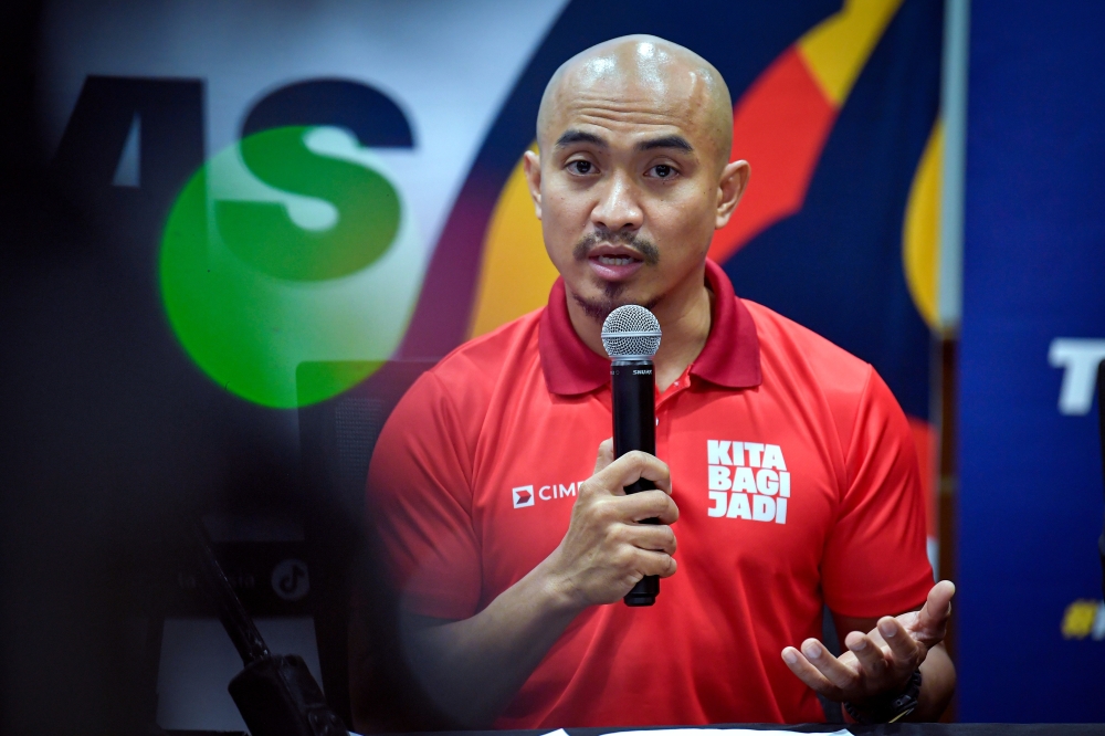 The Malaysian National Cycling Federation (MNCF) is always open to supporting national track cycling ace Datuk Mohd Azizulhasni Awang should he require any assistance to compete in international championships. — Bernama pic