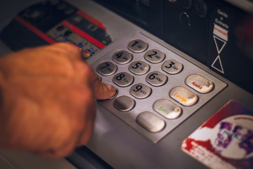 A generic picture of an ATM machine. — Picture by Eduardo Soares