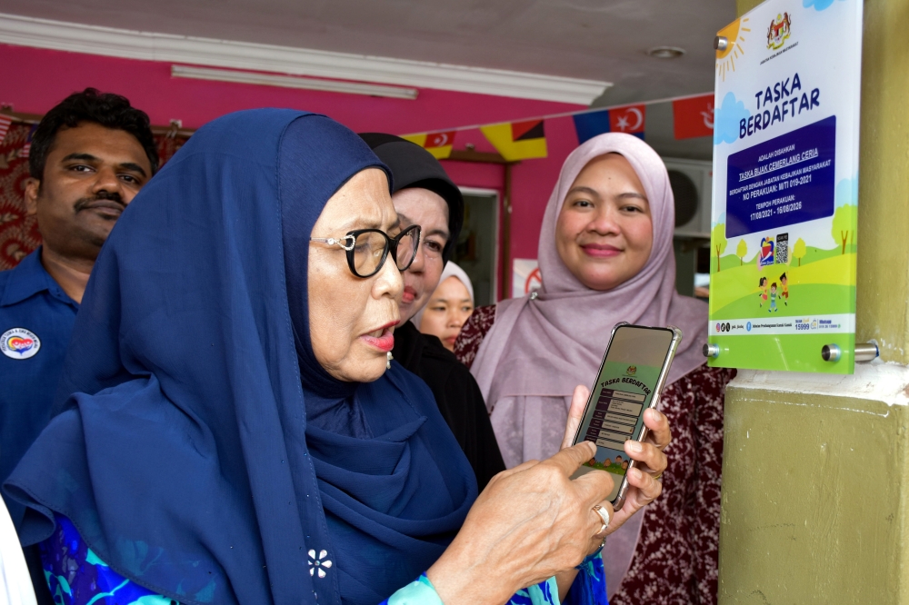 State Women, Family, and Community Development Committee chairman Datuk Kalsom Nordin said one such initiative is the Two Years Empowerment Programme (2 YEP) by the Social Welfare Department, which provides a grant of RM5,000 for the purchase of business equipment and capital. — Bernama pic 