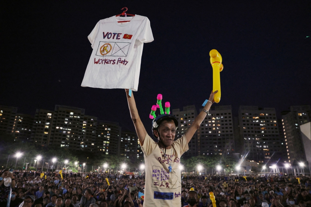 Workers’ Party supporters attend a rally ahead of the general election in Singapore April 28, 2025. — Reuters pic