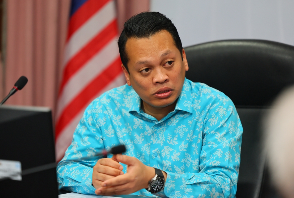 Nik Nazmi Nik Ahmad outlined his priorities, namely continuing the Felo Keadilan programme to develop capable young leaders, strengthening the party’s political education and cadre system, and preparing the party machinery for the 16th General Election (GE16). — Bernama pic