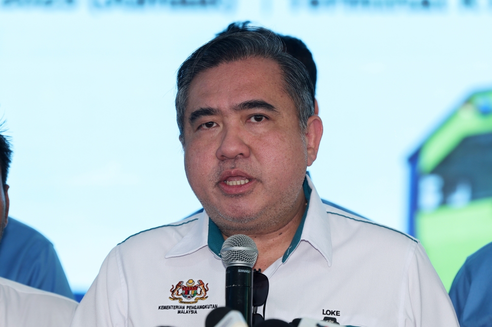 Transport Minister Anthony Loke said the new service is expected to start within six to 12 months, taking into account the need to build new passenger stations along the line. — Bernama pic