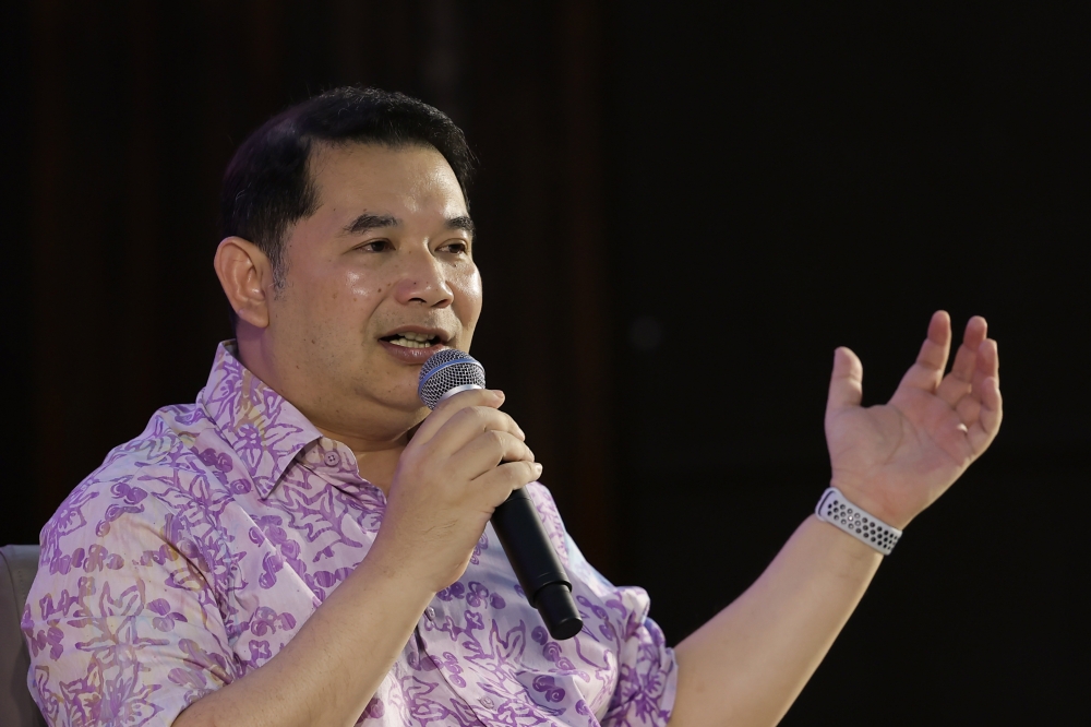 Rafizi expressed frustration over the purported inability of the party’s election committee to screen candidates effectively, including individuals from other political parties whom he claimed had managed to contest in PKR’s divisional elections. — Bernama pic