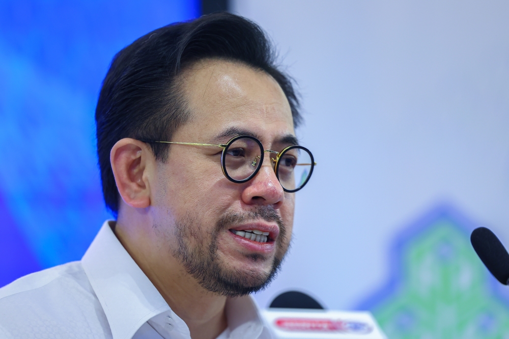 Human Resources Minister Steven Sim said Malaysia has made significant progress in strengthening workers’ welfare and labour rights over the past year, with the national unemployment rate dropping to a 10-year low of 3.1 per cent. — Bernama pic