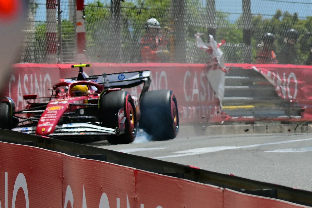 Ferrari’s British driver Lewis Hamilton crashes into the barriers during the third practice session for the Formula One Monaco Grand Prix at the Circuit de Monaco May 24, 2025. — AFP