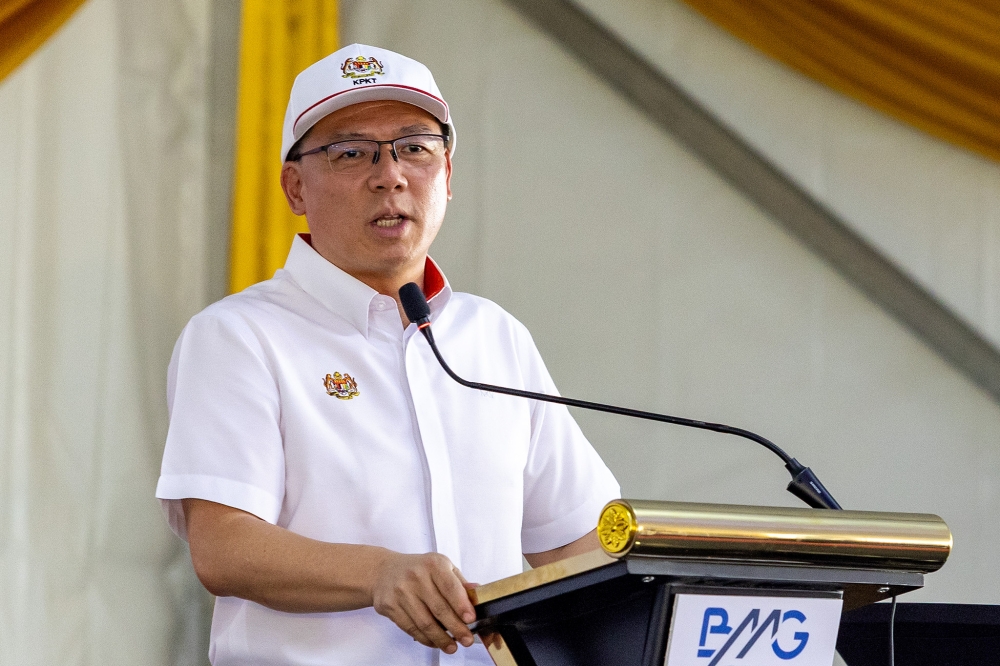 Housing and local government minister Nga Kor Ming has warned local councils that poor performance under the new ‘traffic light’ grading system will carry consequences, including funding cuts. — Picture by Firdaus Latif