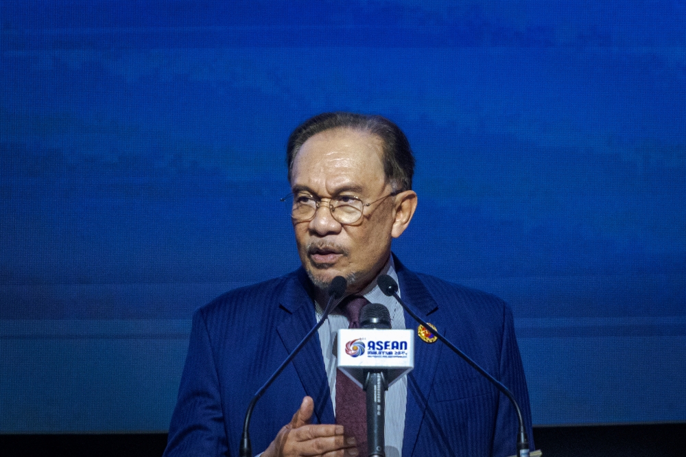 Prime Minister Datuk Seri Anwar Ibrahim emphasised the importance of this meeting for Malaysia, particularly in strengthening ties between Malaysia and ADB, in a spirit of inclusive and visionary regional cooperation. — Picture by Firdaus Latif