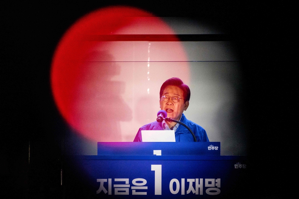 Lee Jae-myung, the presidential candidate for South Korea’s Democratic Party, speaks onstage during his final election campaign event ahead of the upcoming June 3 presidential election in Seoul on June 2, 2025. — AFP pic 
