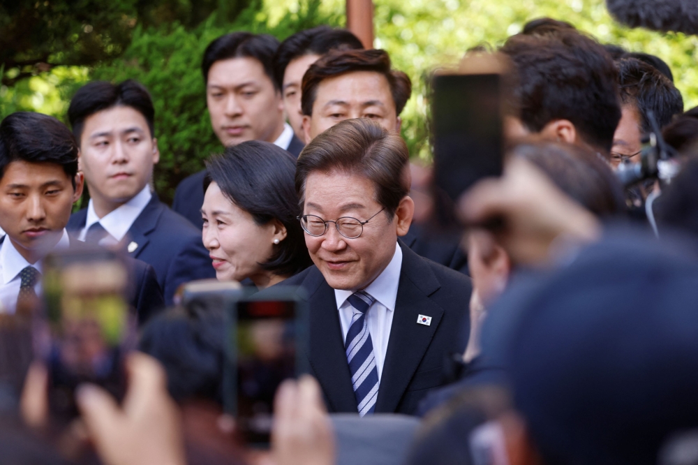South Korea’s President-elect Lee Jae-myung departs for the National Assembly to attend his inauguration ceremony, in Incheon, South Korea, June 4, 2025. — Reuters pic 