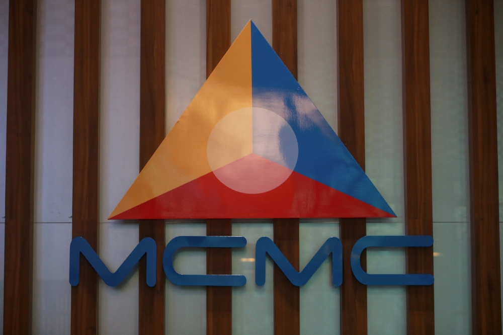 The Malaysian Communications and Multimedia Commission (MCMC) has clarified its collection of mobile phone data from Mobile Network Operators, assuring that no Personally Identifiable Information (PII) is accessed, processed, or disclosed. — Picture by Sayuti Zainudin