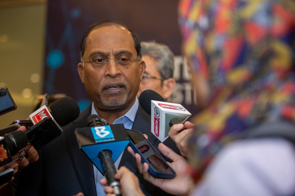 Minister of Higher Education Datuk Seri Dr Zambry Abdul Kadir said the ministry is also coordinating accommodation assistance for the victims’ families, together with Ungku Omar Polytechnic, Ipoh and Gerik Community College. — Picture By Raymond Manuel