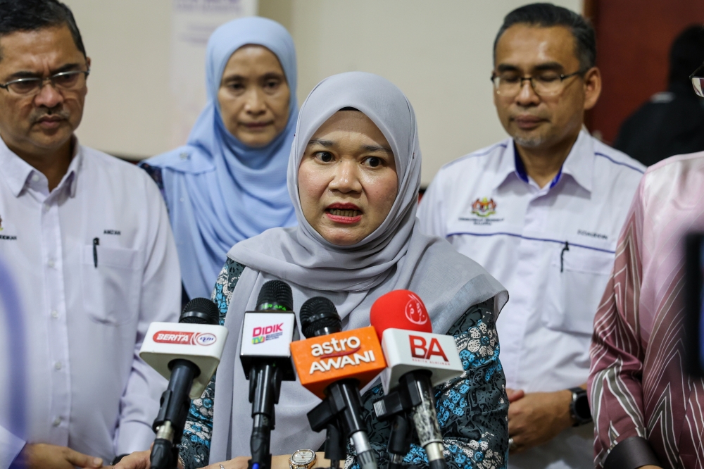 Education Minister Fadhlina Sidek speaks at a news conference at USM in Penang on June 10, 2025. — Bernama pic