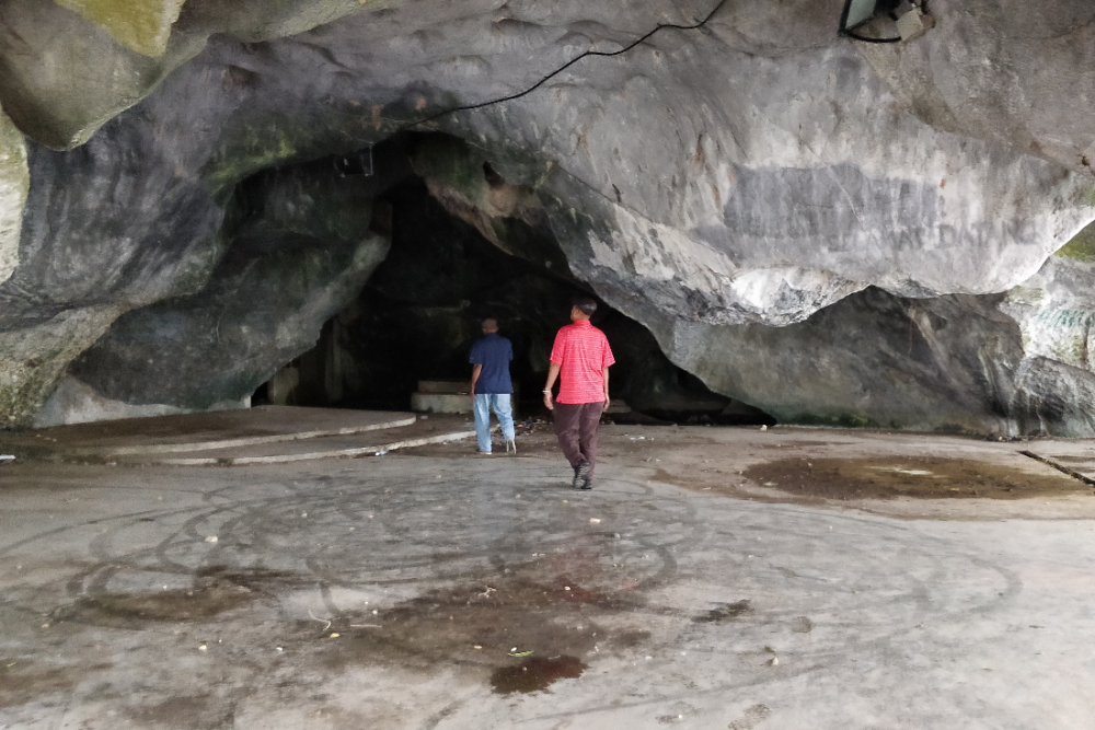 A cafe was in the midst of being built inside Gua Cenderawasih, Perlis which drew visitors as well as backlash. — Picture from Explore Perlis website