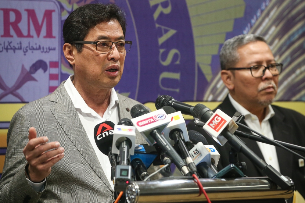 MACC Chief Commissioner Tan Sri Azam Baki speaks during a press conference at the commission’s headquarters in Putrajaya on 25 June 2025. — Picture by Yusof Mat Isa