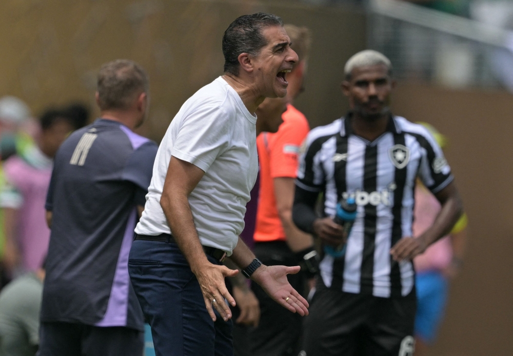 Botafogo's Portuguese head coach Renato Paiva reacts during the FIFA Club World Cup 2025 round of 16 all-Brazilian football match between Palmeiras and Botafogo at Lincoln Financial Field Stadium in Philadelphia on June 28, 2025. — AFP pic