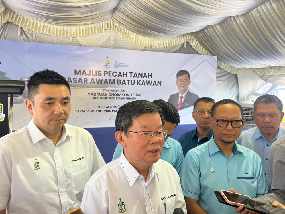 Penang Chief Minister Chow Kon Yeow speaks to reporters at the groundbreaking ceremony of the Batu Kawan market in Seberang Perai July 3, 2025. — Picture by Opalyn Mok
