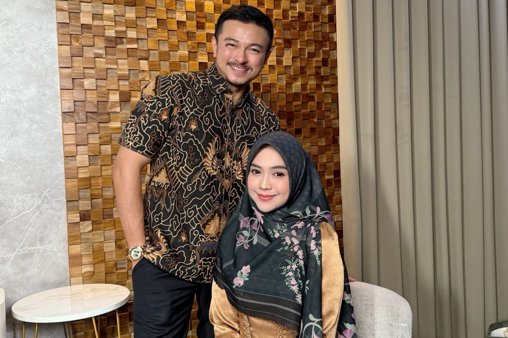 Datuk Jovian Mandagie (left) failed to settle RM5,284,340.66, including interest, for a loan given in 2022. — Picture from Instagram/Jovian Mandagie